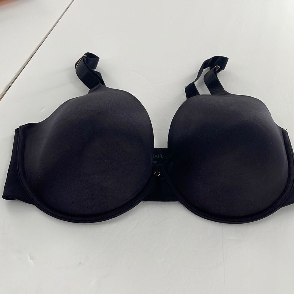 Vanity Fair size 40D black underwire padded bra